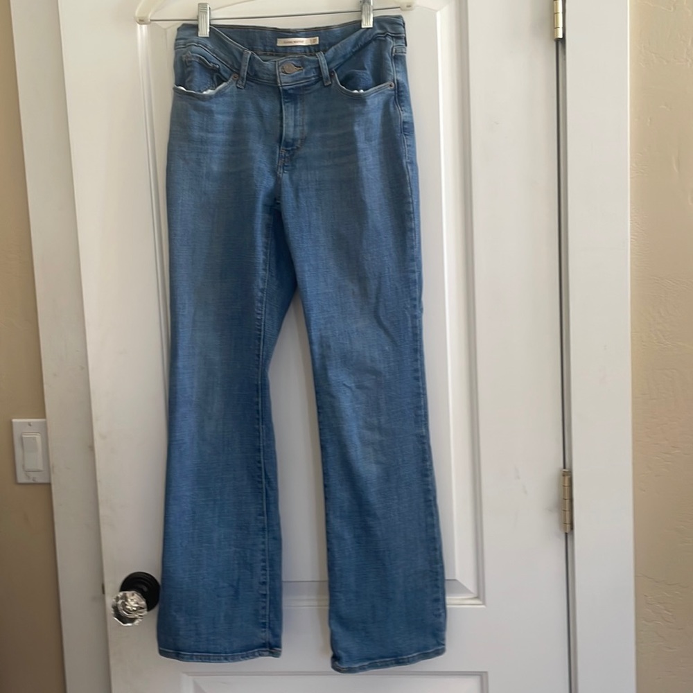 Levi’s Classic Bootcut Jeans, Barely Worn
